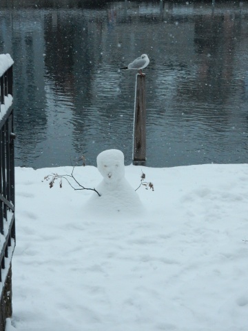 We found a snowman!